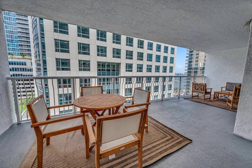 Appartamento Sublime 1 Bed 1 Bth • Brickell Bay & View *